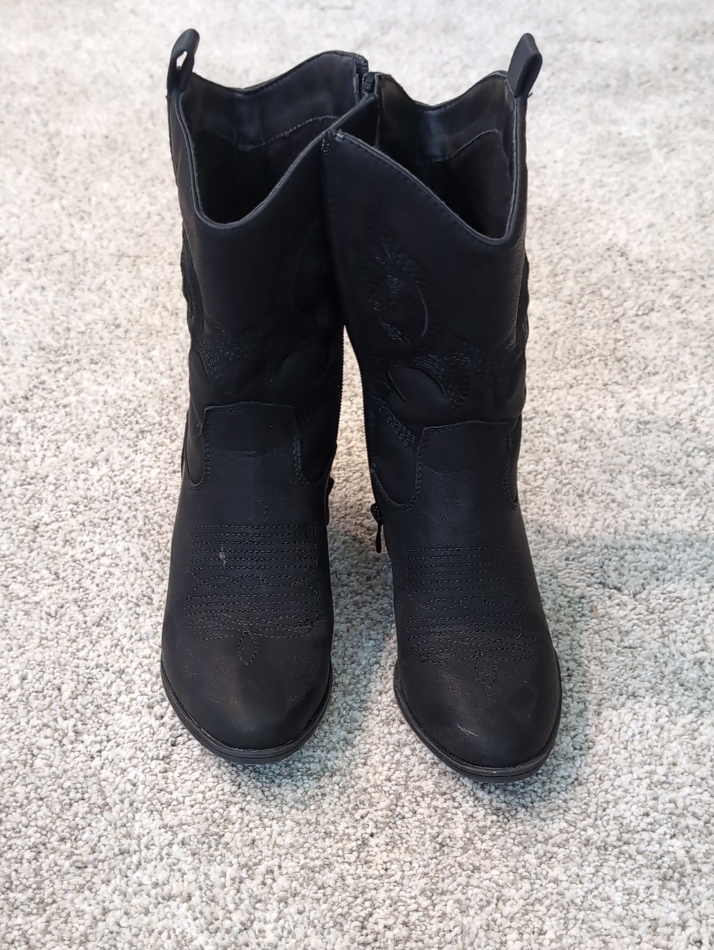 Global Win Black Western Ankle Boots with Embroidered Details